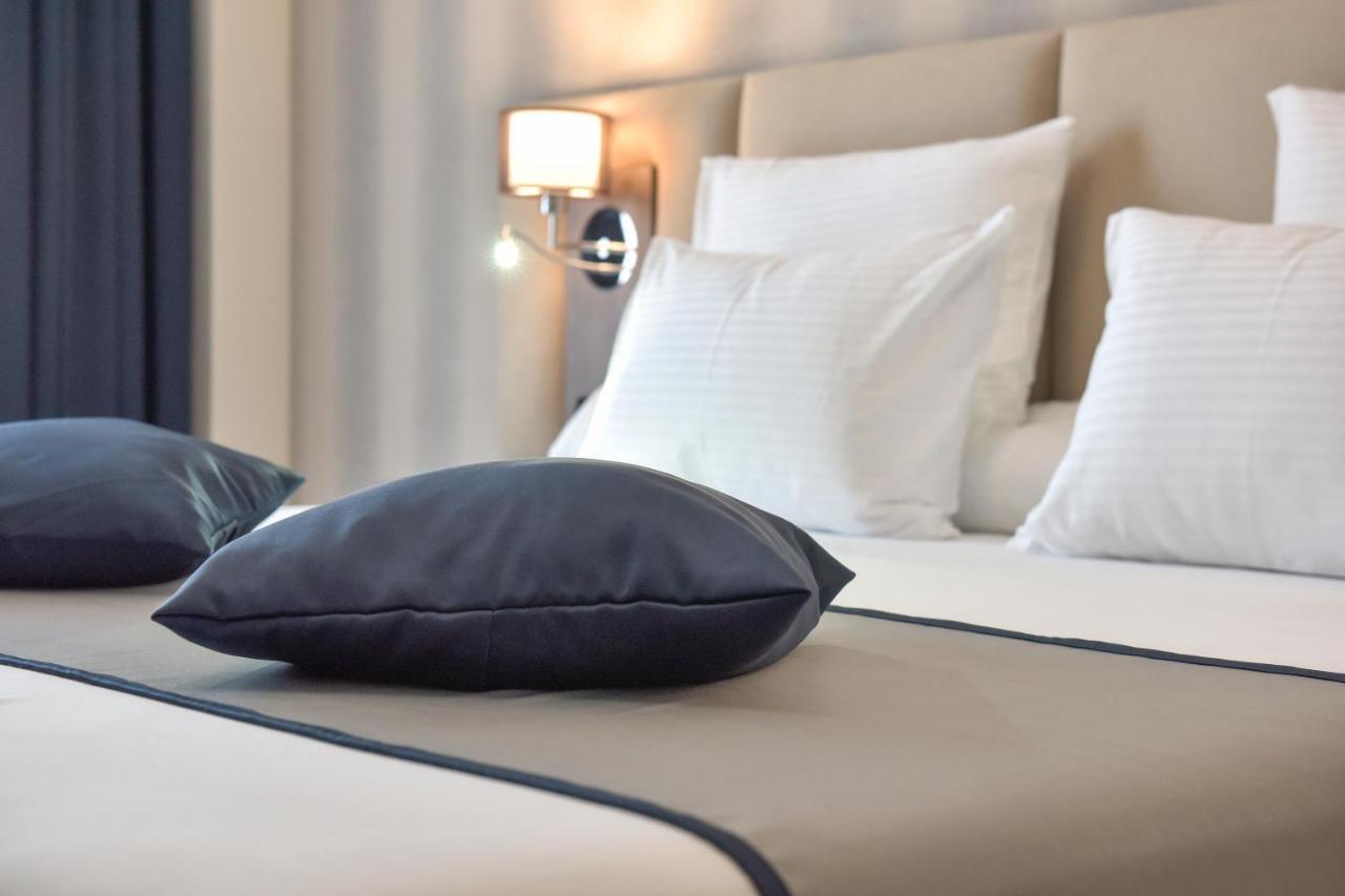 Imperio Hotel Cernavoda מראה חיצוני תמונה